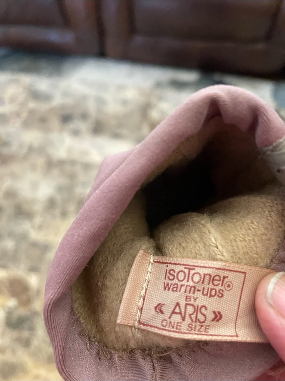 isotoner Women's Mauve Driving Gloves with Gray Accents